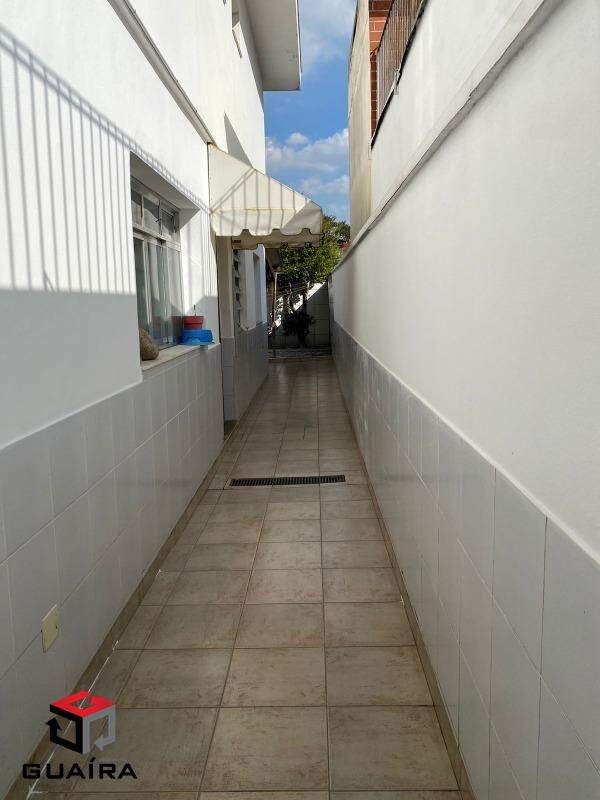 Sobrado para alugar com 3 quartos, 210m² - Foto 19