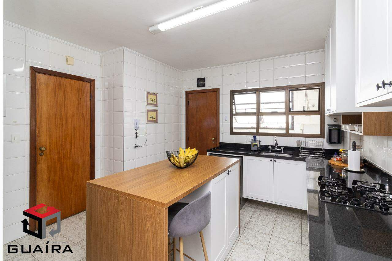 Apartamento à venda com 4 quartos, 144m² - Foto 12