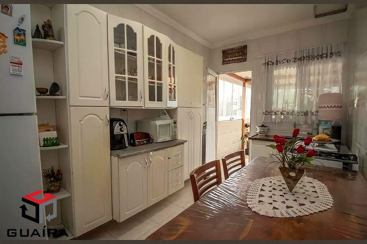 Casa à venda com 3 quartos, 193m² - Foto 8