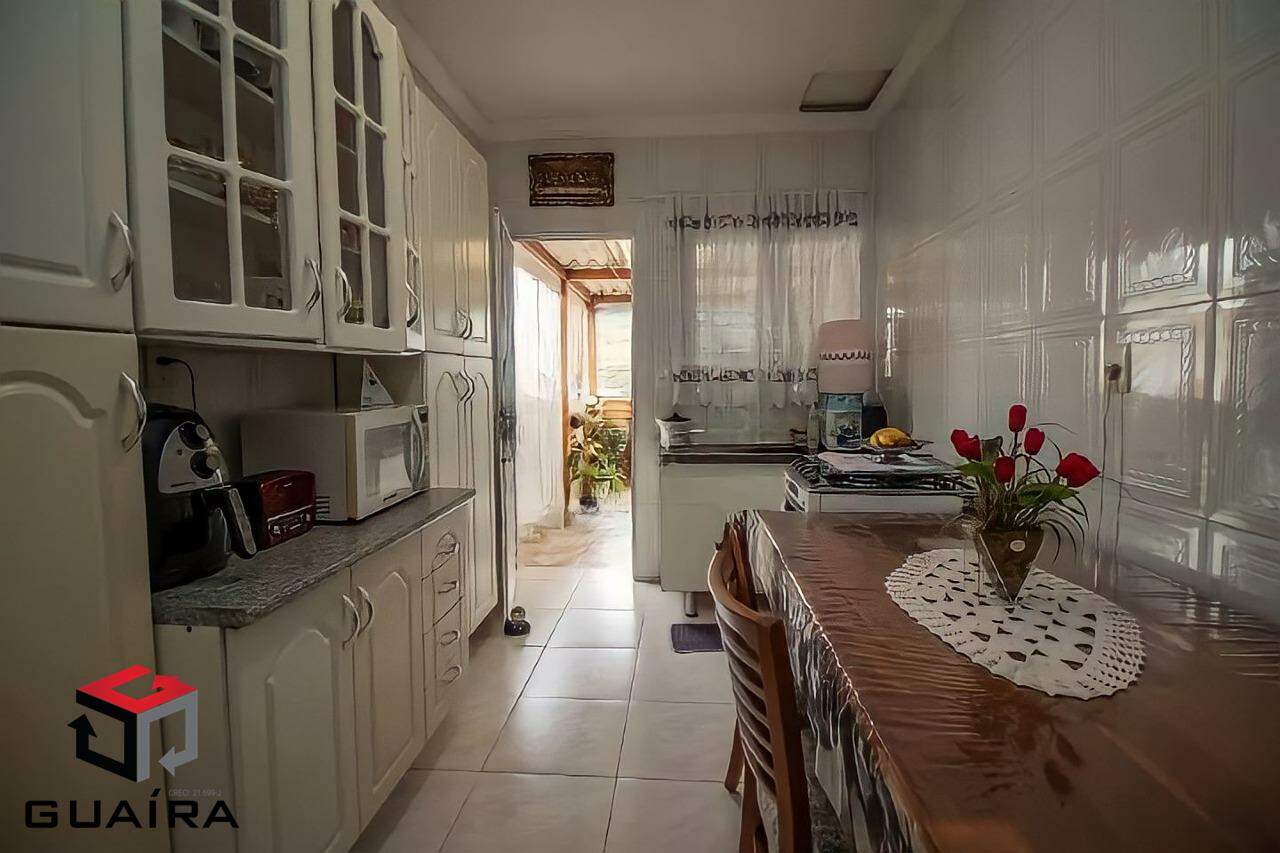 Casa à venda com 3 quartos, 193m² - Foto 9