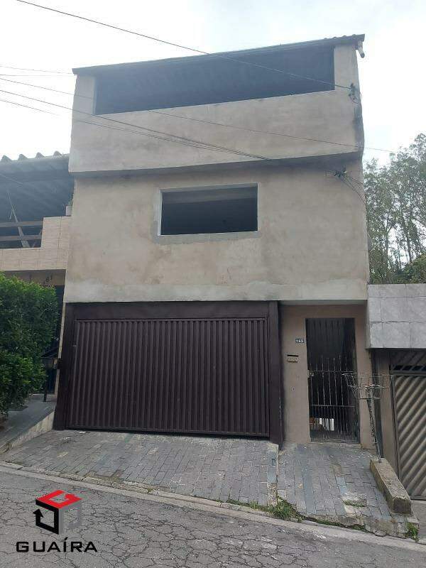 Sobrado à venda com 6 quartos, 264m² - Foto 1