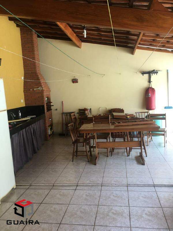 Sobrado à venda com 4 quartos, 300m² - Foto 29