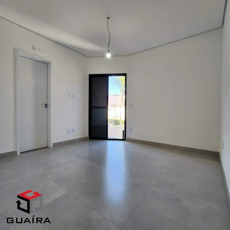 Apartamento à venda com 2 quartos, 62m² - Foto 1