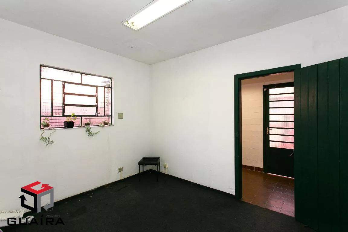 Casa à venda com 3 quartos, 300m² - Foto 9