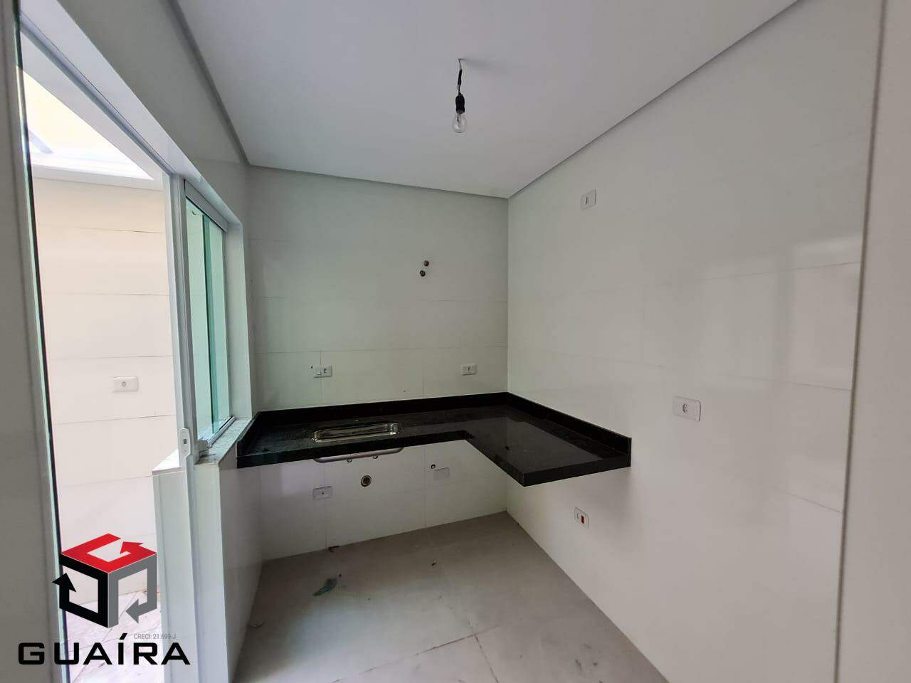 Apartamento à venda com 2 quartos, 50m² - Foto 2