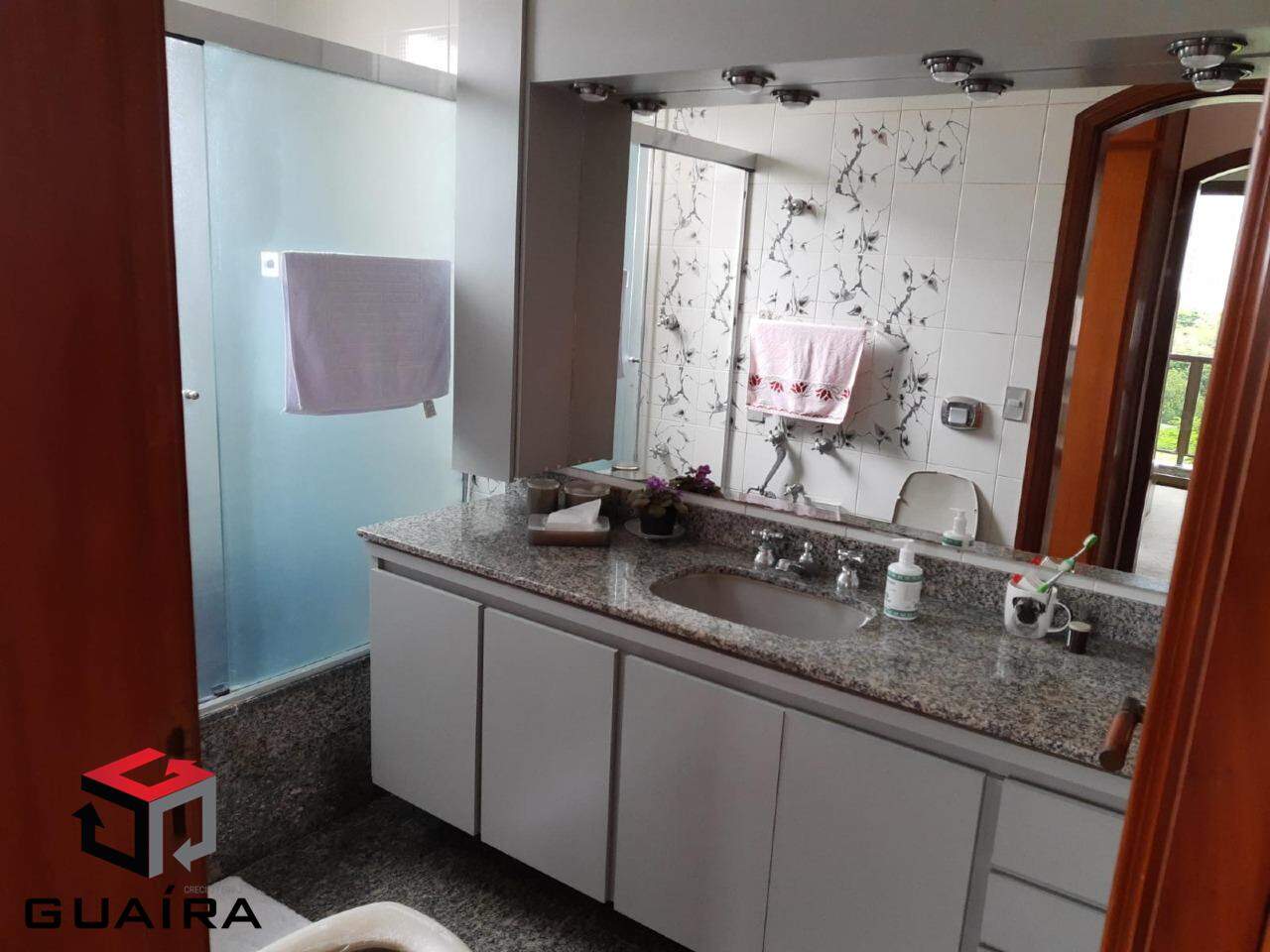 Apartamento à venda com 3 quartos, 180m² - Foto 12