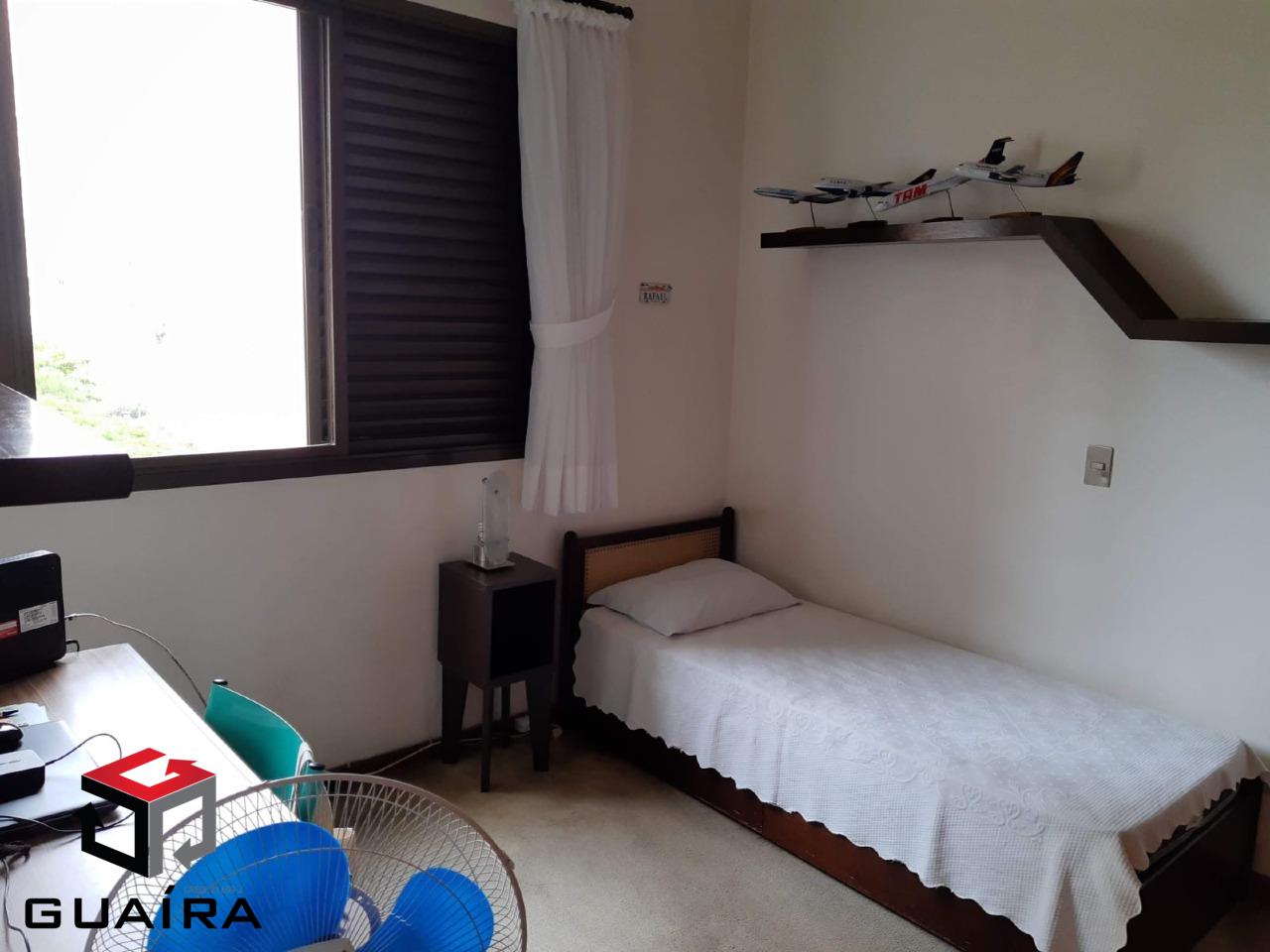 Apartamento à venda com 3 quartos, 180m² - Foto 8