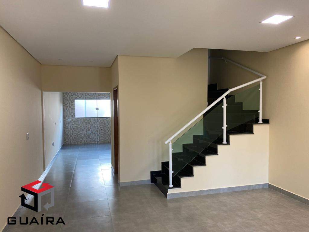 Sobrado à venda com 3 quartos, 200m² - Foto 3