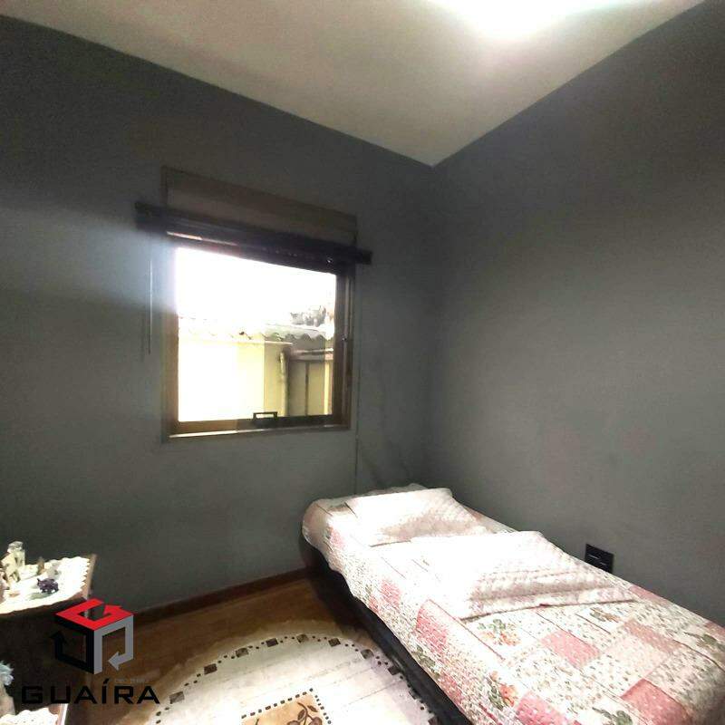 Sobrado à venda com 3 quartos, 246m² - Foto 26