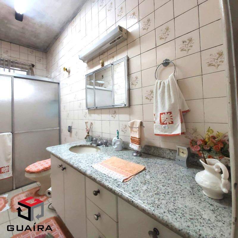 Sobrado à venda com 3 quartos, 246m² - Foto 44