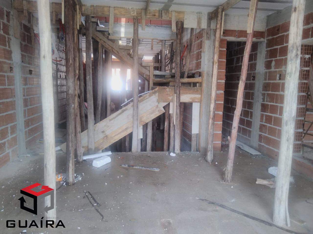 Sobrado à venda com 3 quartos, 160m² - Foto 4