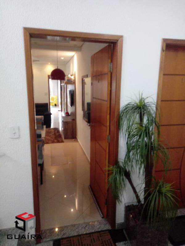 Apartamento à venda com 2 quartos, 67m² - Foto 3