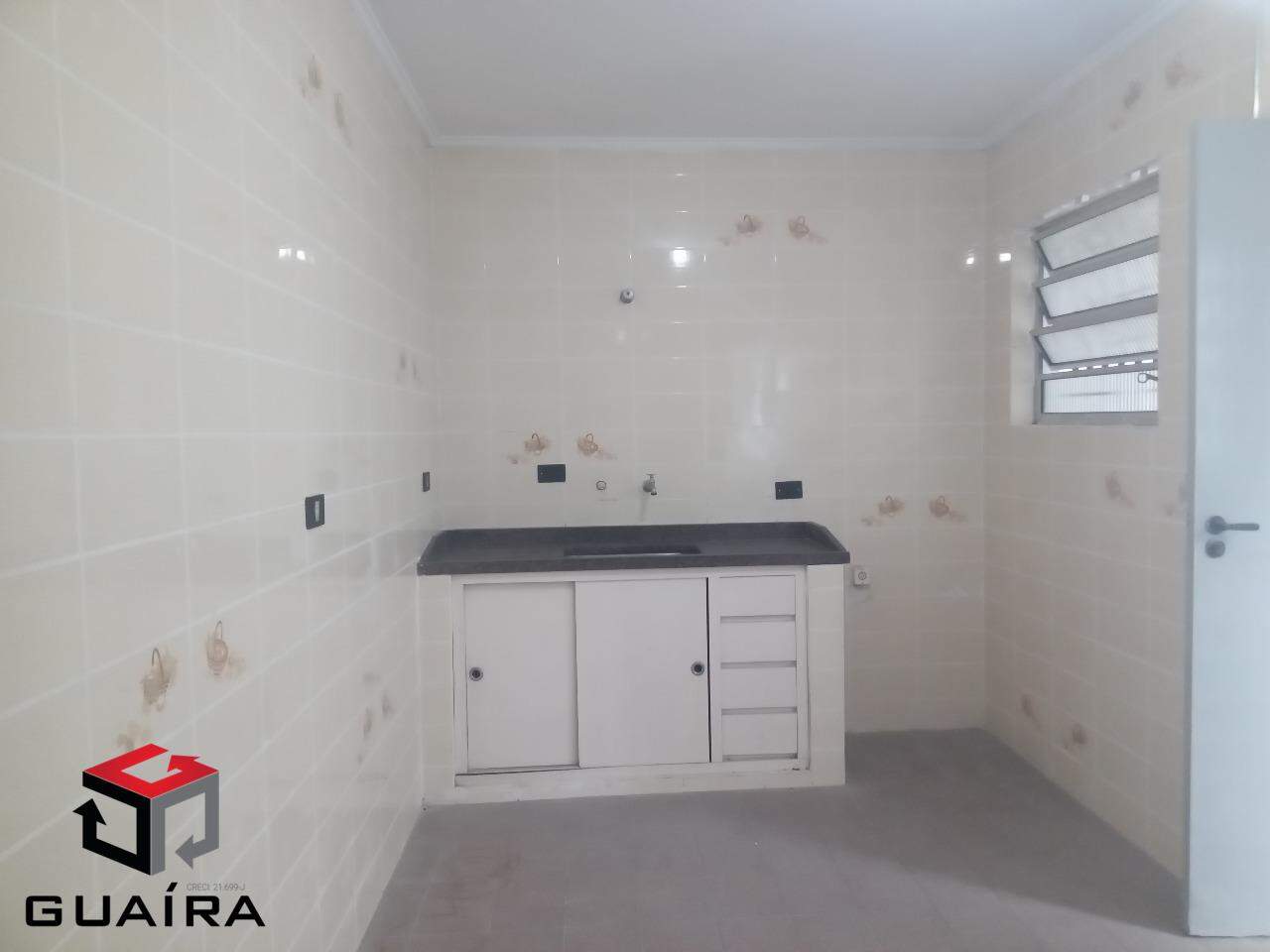 Casa para alugar com 3 quartos, 150m² - Foto 9