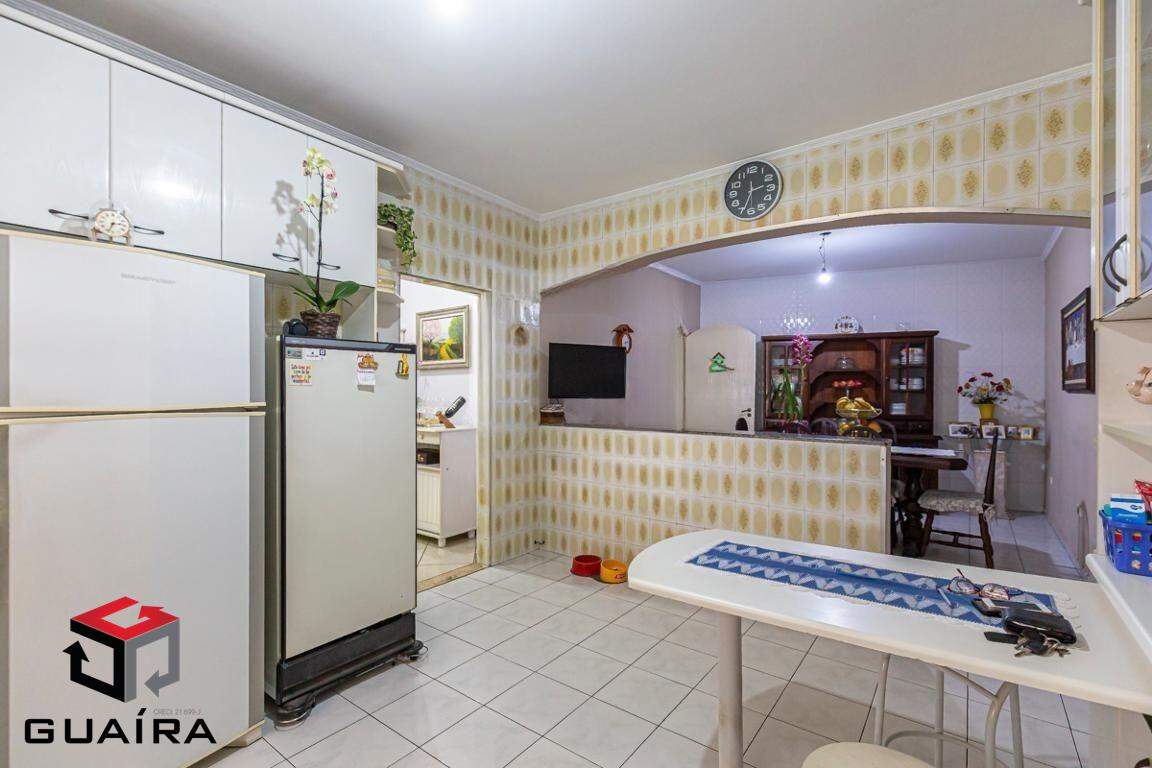 Sobrado à venda com 3 quartos, 198m² - Foto 7