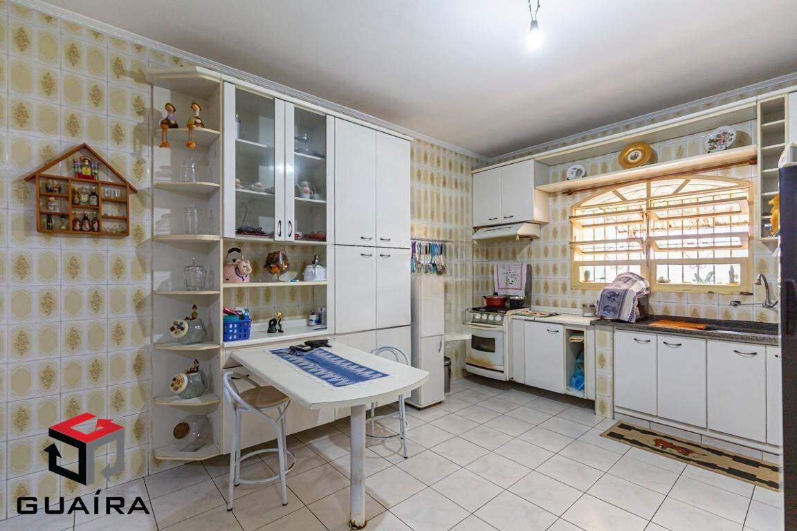 Sobrado à venda com 3 quartos, 198m² - Foto 6