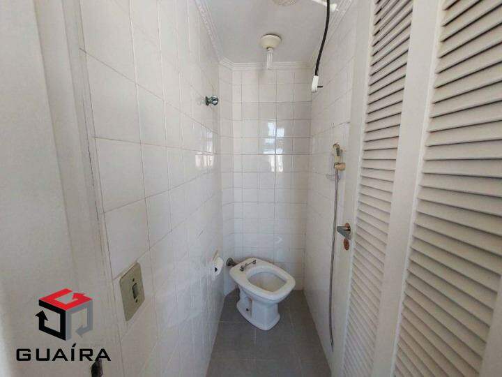 Apartamento para alugar com 2 quartos, 80m² - Foto 11