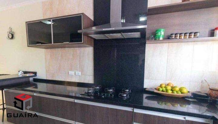 Sobrado à venda com 3 quartos, 160m² - Foto 4