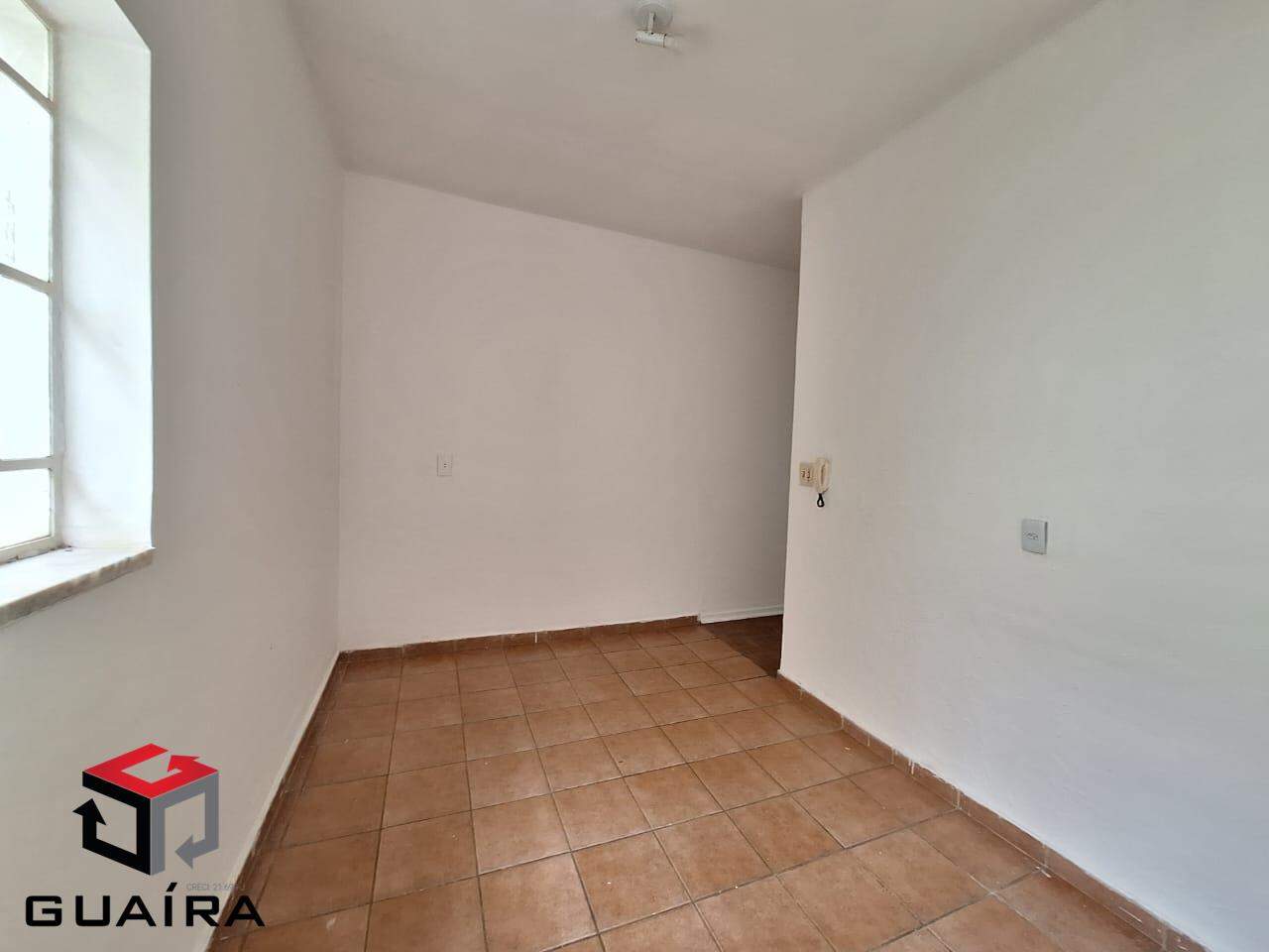 Casa à venda com 2 quartos, 100m² - Foto 11