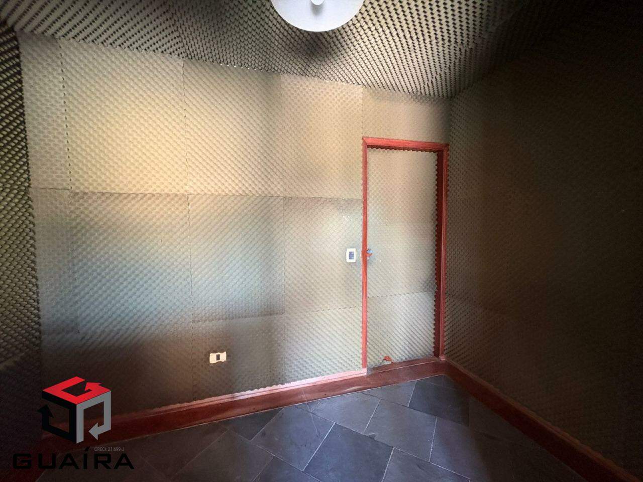 Sobrado à venda com 3 quartos, 217m² - Foto 26