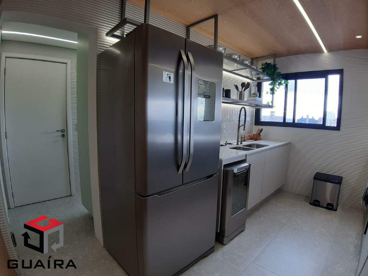 Apartamento à venda com 3 quartos, 160m² - Foto 6