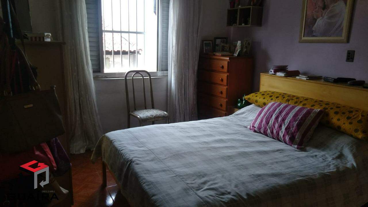 Casa para alugar com 2 quartos, 100m² - Foto 20