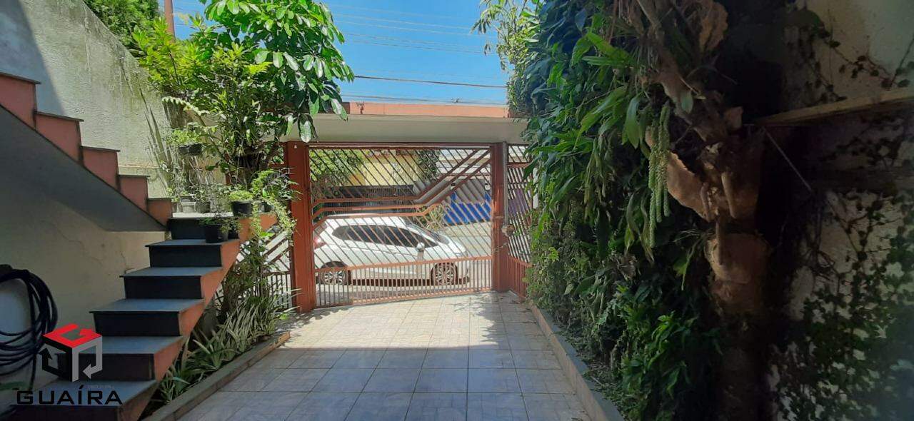 Sobrado à venda com 3 quartos, 204m² - Foto 3