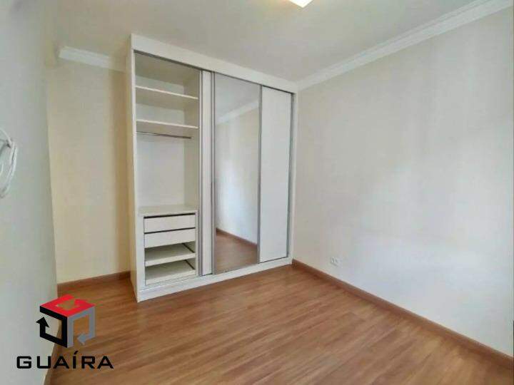 Apartamento para alugar com 2 quartos, 64m² - Foto 18