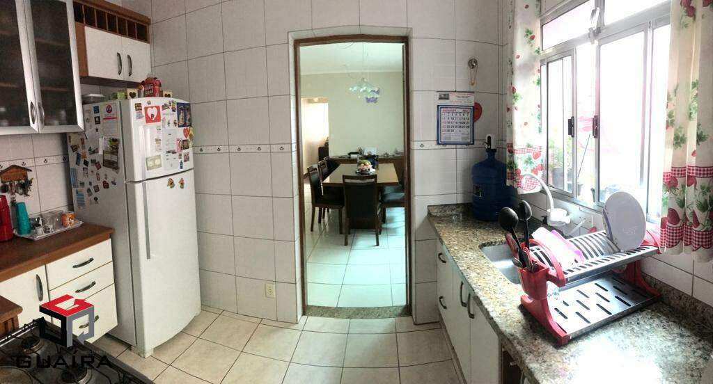 Sobrado à venda com 3 quartos, 214m² - Foto 3