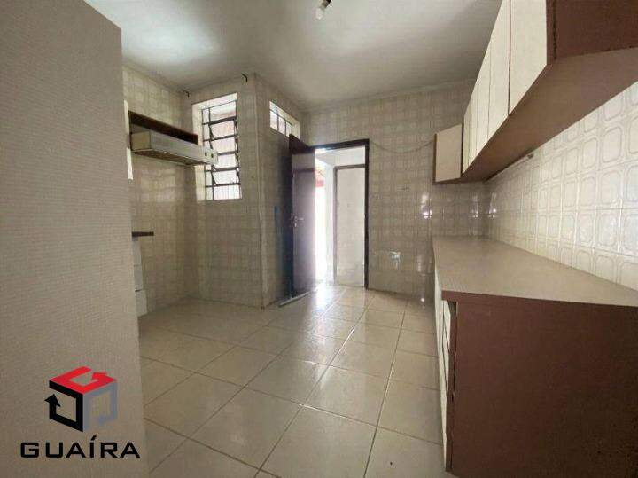 Sobrado à venda com 3 quartos, 181m² - Foto 4