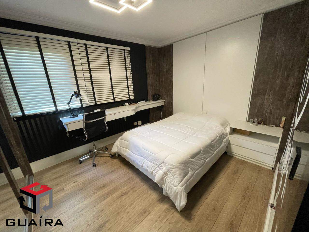 Apartamento à venda com 4 quartos, 247m² - Foto 14