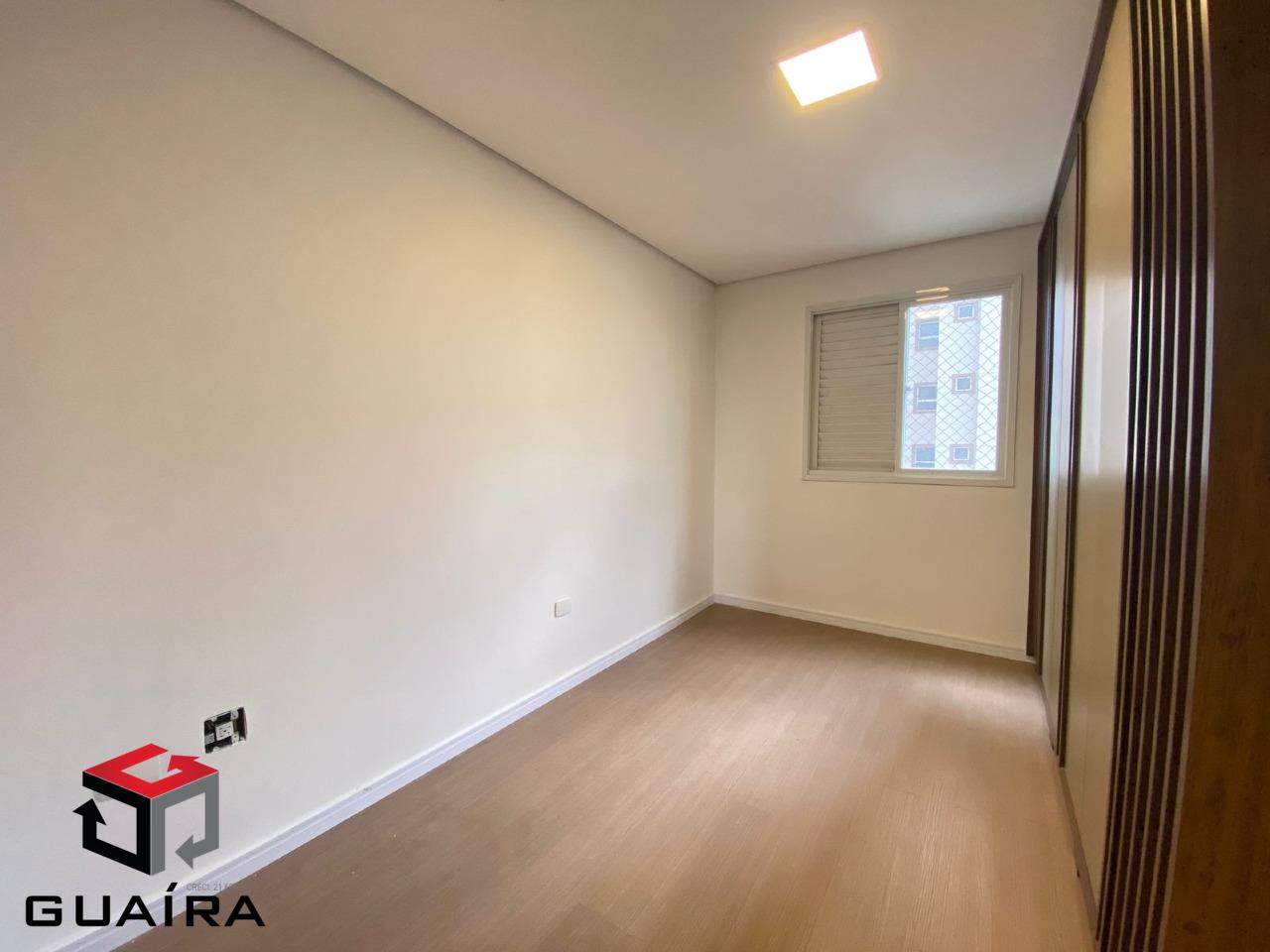 Apartamento à venda com 3 quartos, 76m² - Foto 12