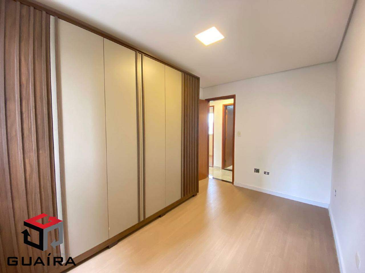 Apartamento à venda com 3 quartos, 76m² - Foto 11