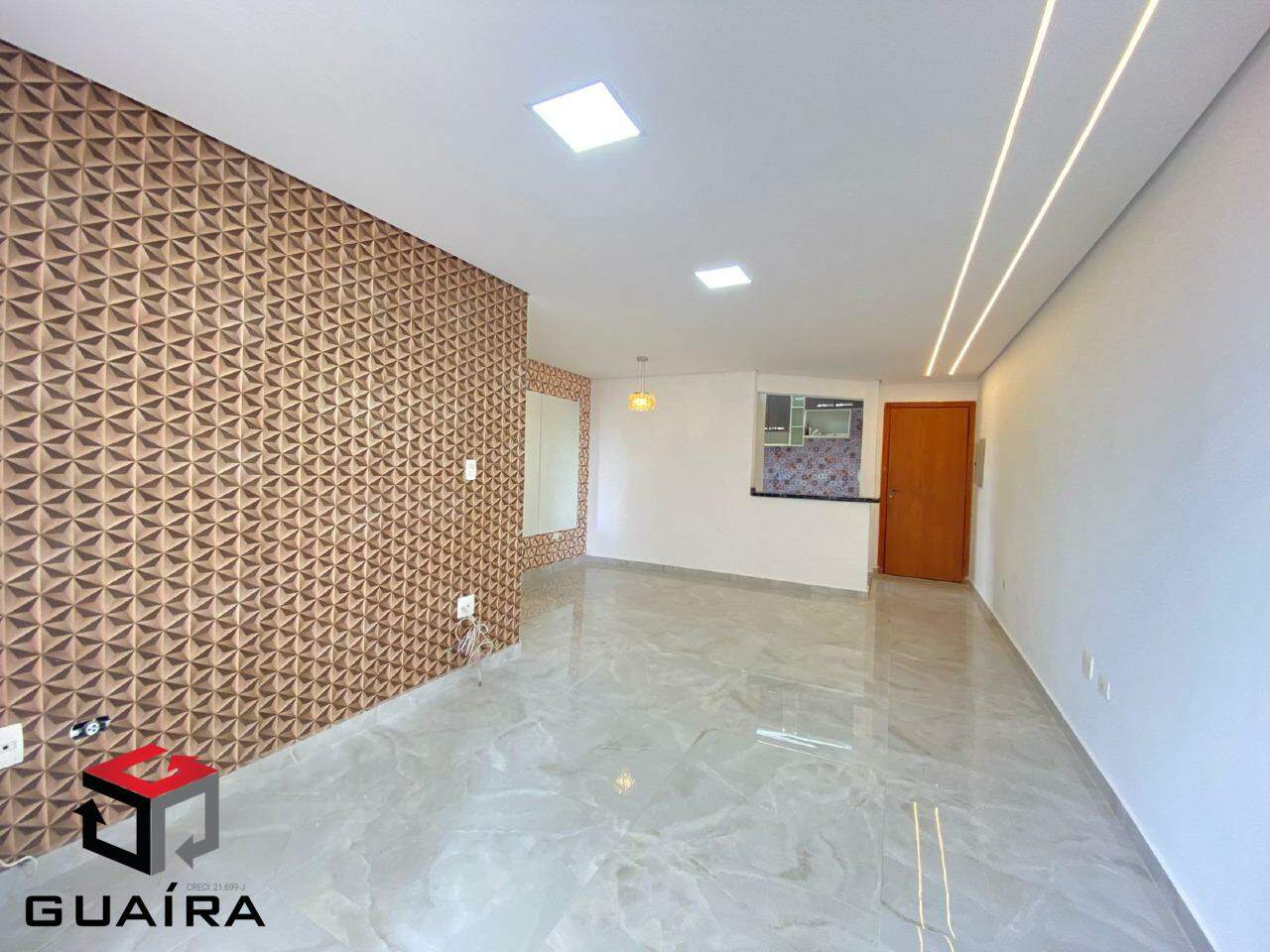 Apartamento à venda com 3 quartos, 76m² - Foto 2