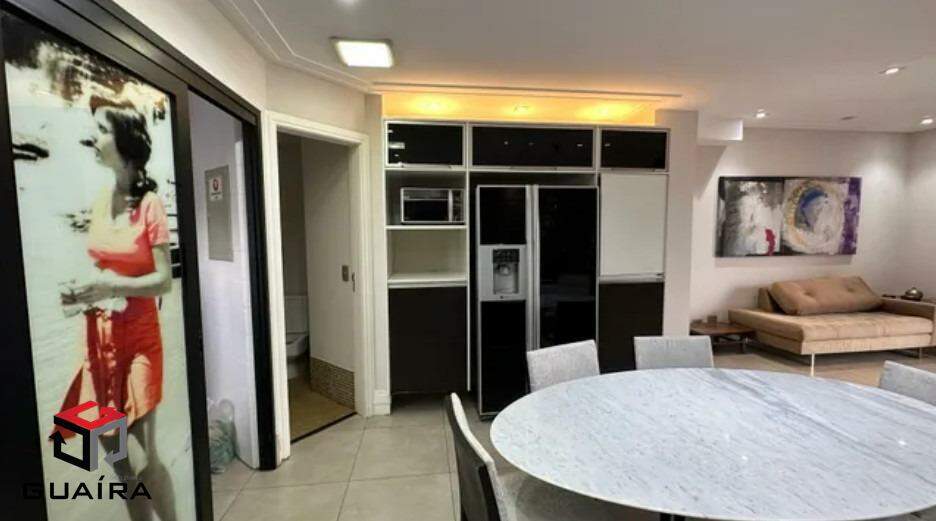 Apartamento à venda com 3 quartos, 200m² - Foto 6