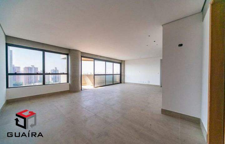 Apartamento à venda com 3 quartos, 155m² - Foto 2