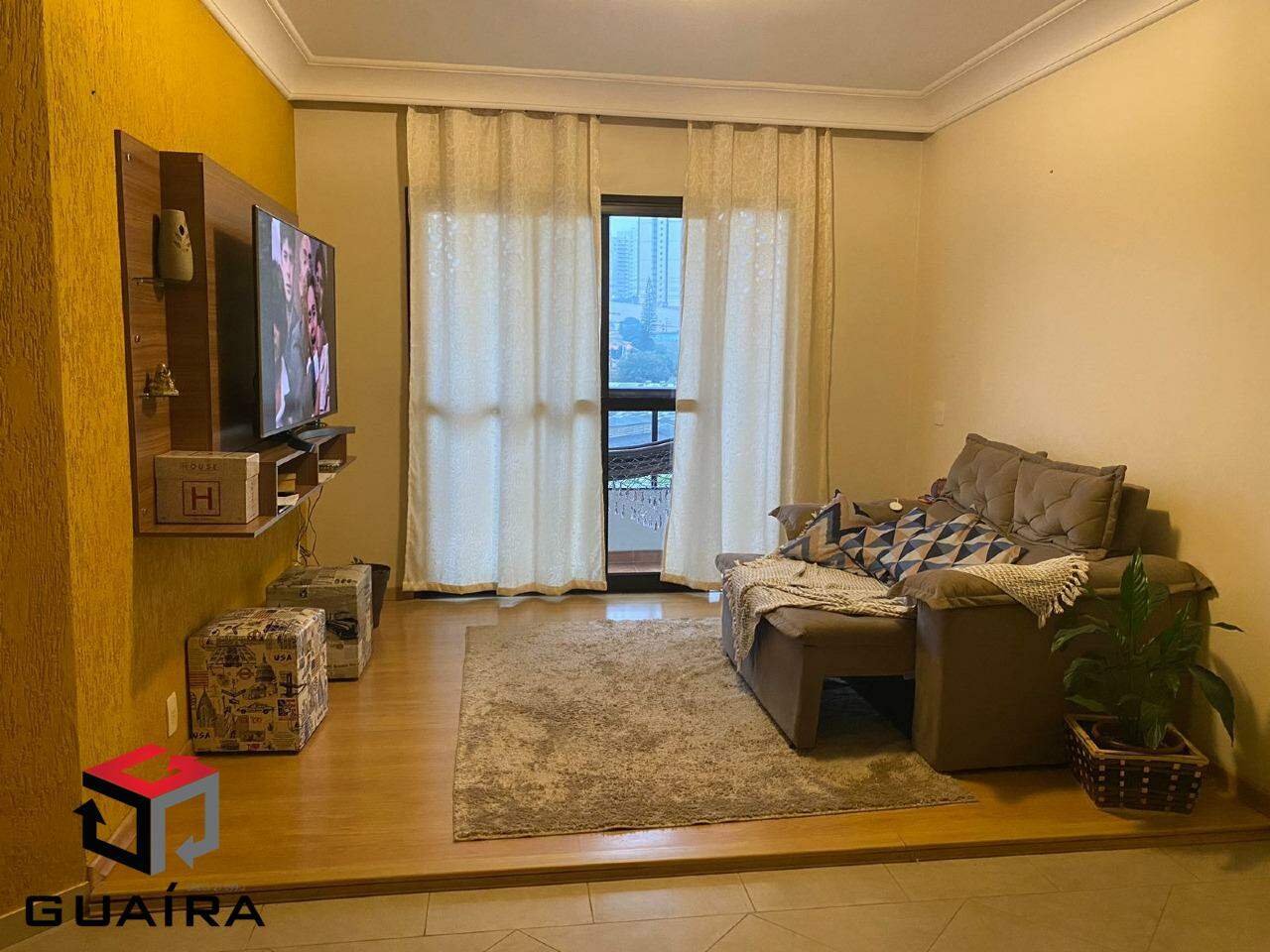 Apartamento à venda com 3 quartos, 102m² - Foto 1