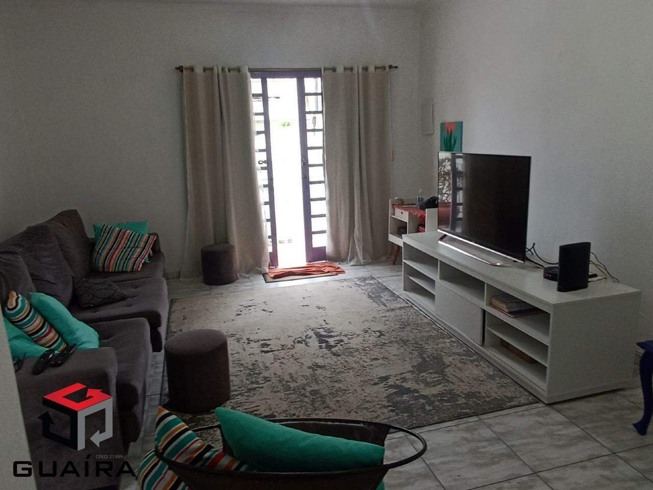 Sobrado à venda com 3 quartos, 246m² - Foto 2