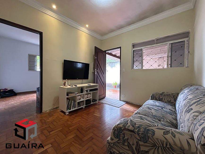 Casa à venda com 4 quartos, 103m² - Foto 1