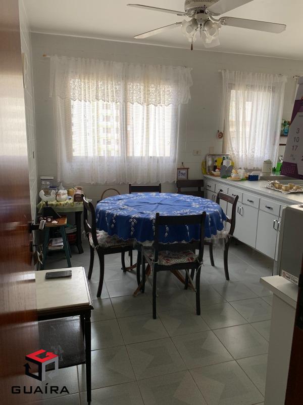 Apartamento à venda com 3 quartos, 190m² - Foto 7