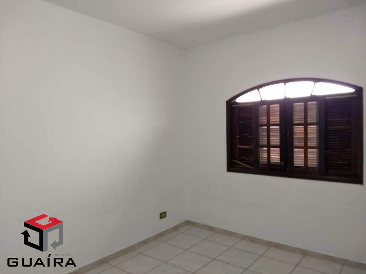 Sobrado à venda com 2 quartos, 250m² - Foto 12