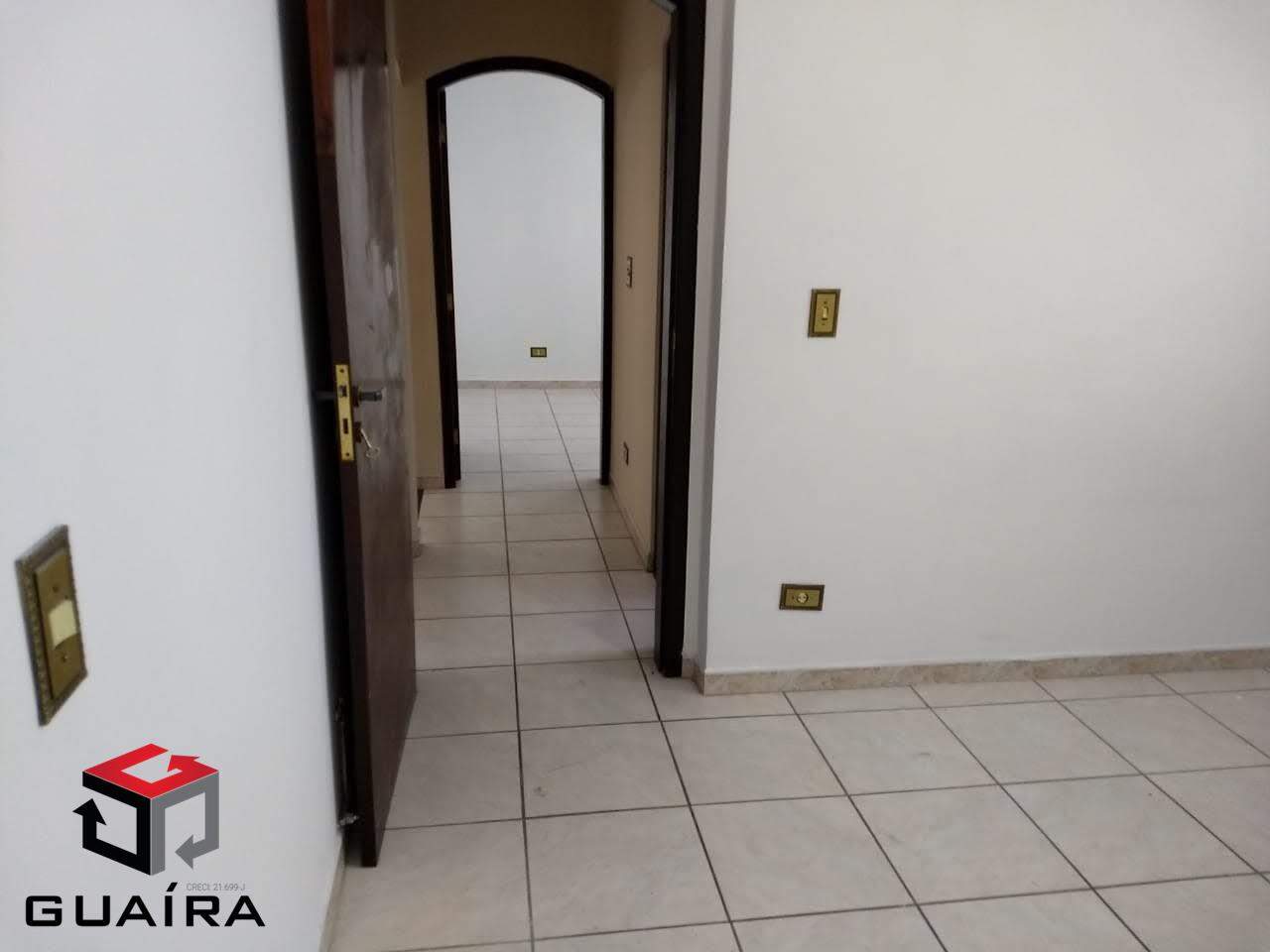 Sobrado à venda com 2 quartos, 250m² - Foto 14