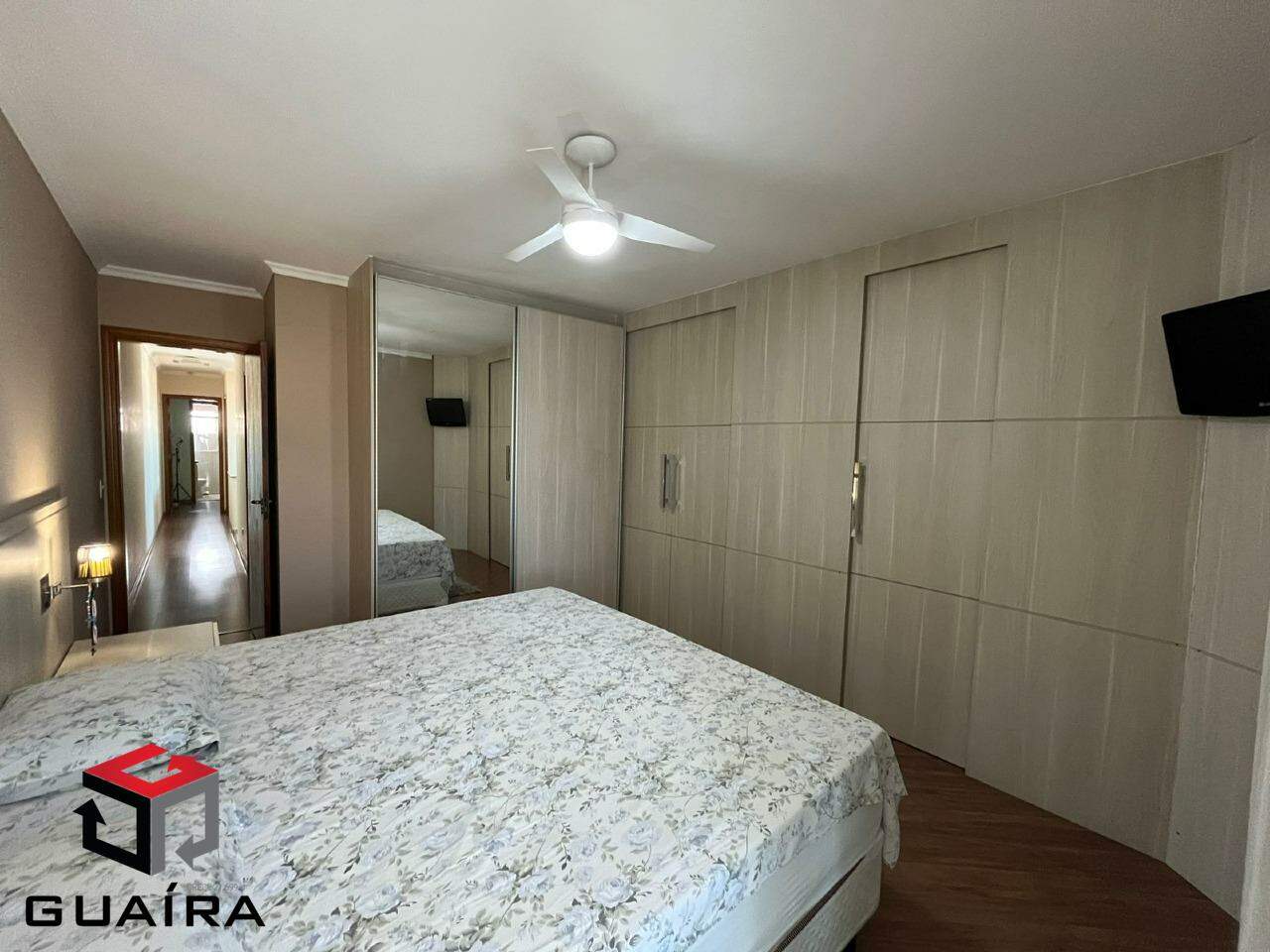 Sobrado à venda com 4 quartos, 239m² - Foto 12