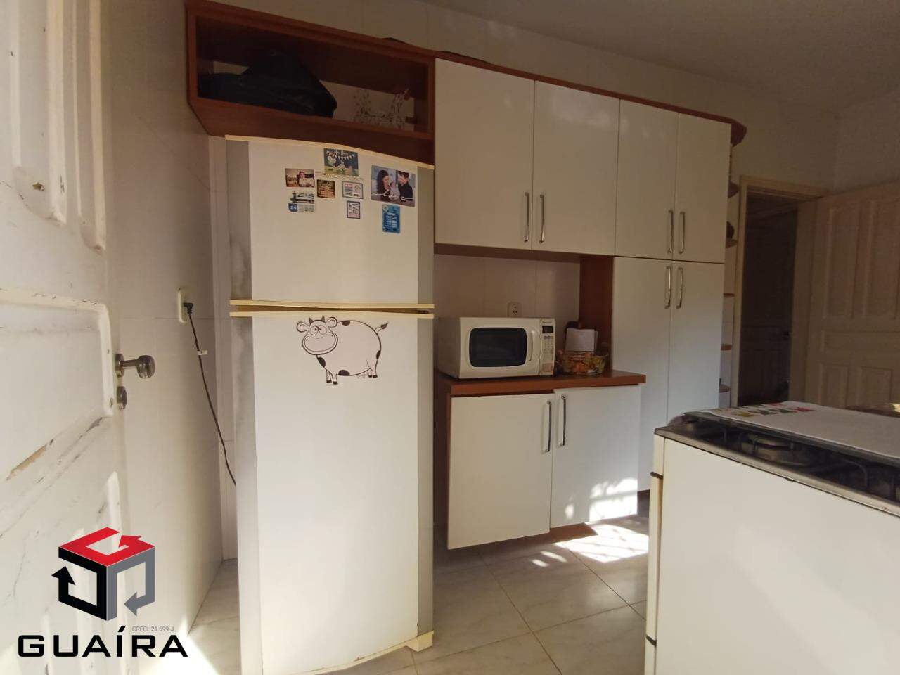 Casa à venda com 3 quartos, 110m² - Foto 2