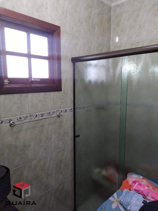 Sobrado à venda com 4 quartos, 180m² - Foto 42