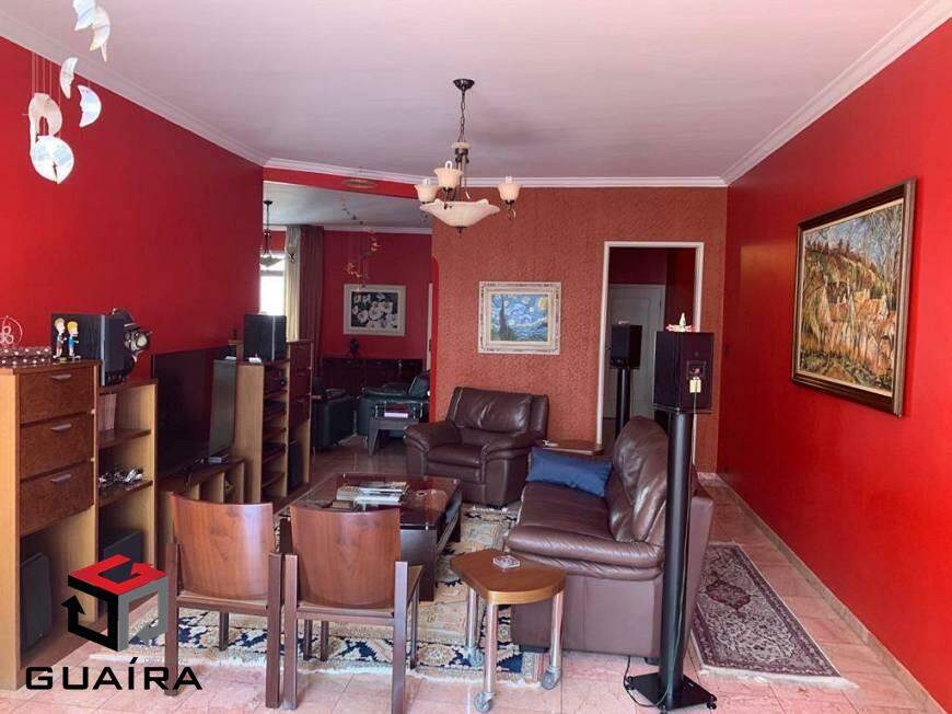 Apartamento à venda com 3 quartos, 218m² - Foto 2