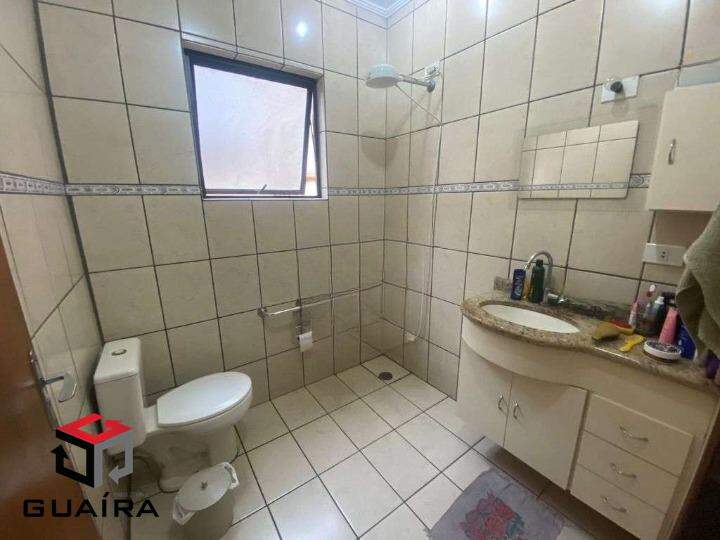 Sobrado à venda com 3 quartos, 210m² - Foto 13