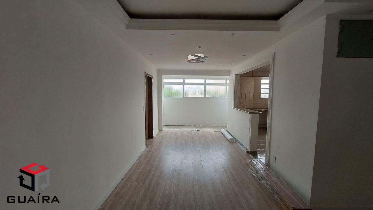 Apartamento à venda com 2 quartos, 70m² - Foto 2