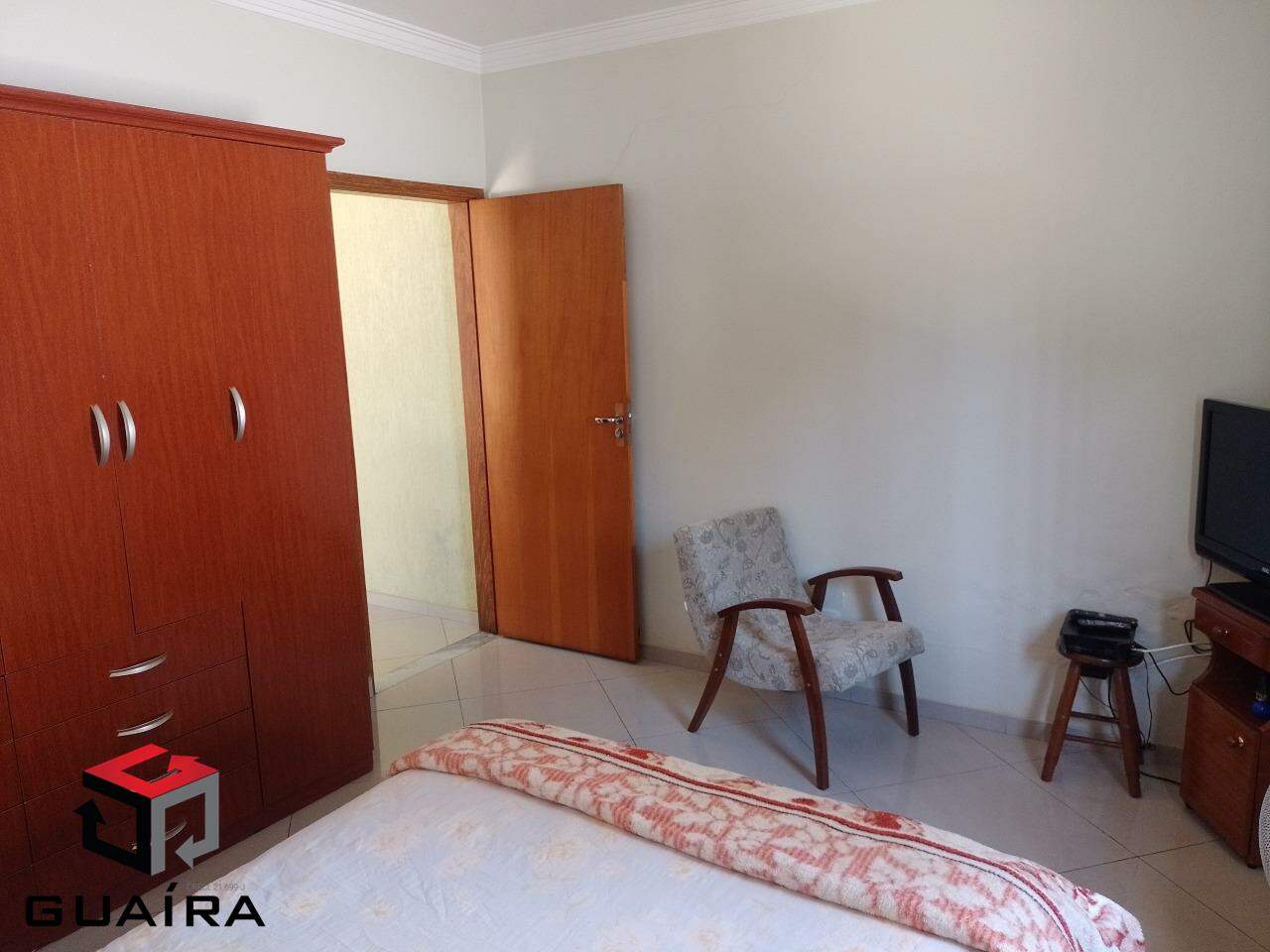 Casa à venda com 3 quartos, 164m² - Foto 14