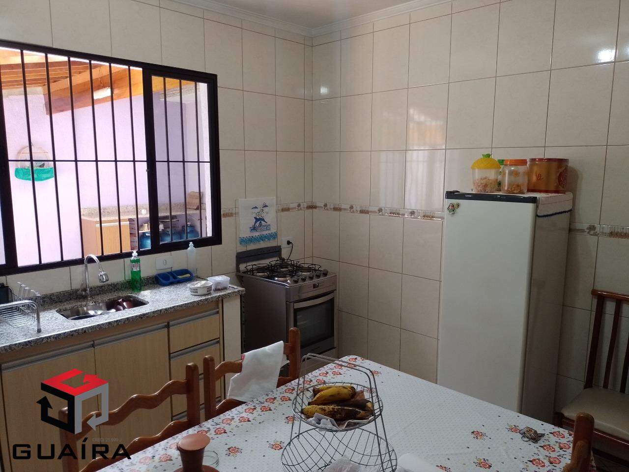 Casa à venda com 3 quartos, 164m² - Foto 9