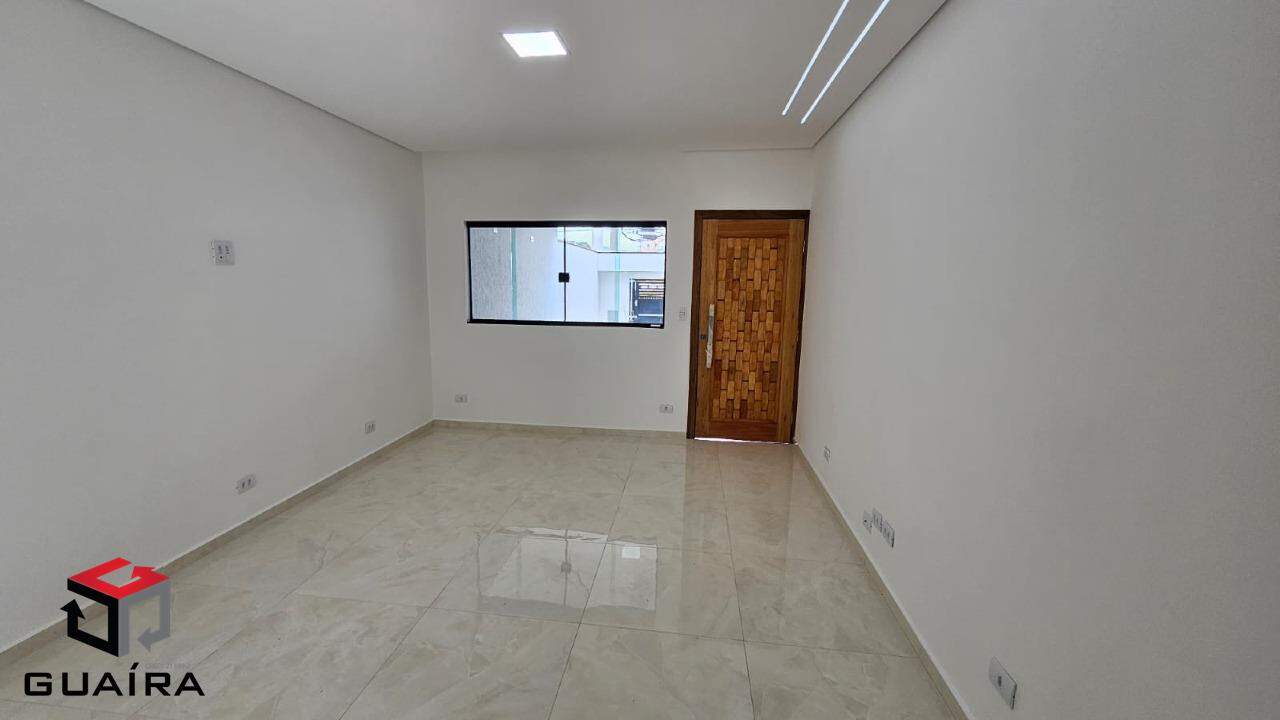 Sobrado à venda com 3 quartos, 210m² - Foto 2